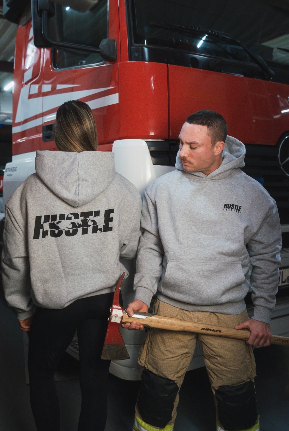 Auge Heavy Hoodie Grau