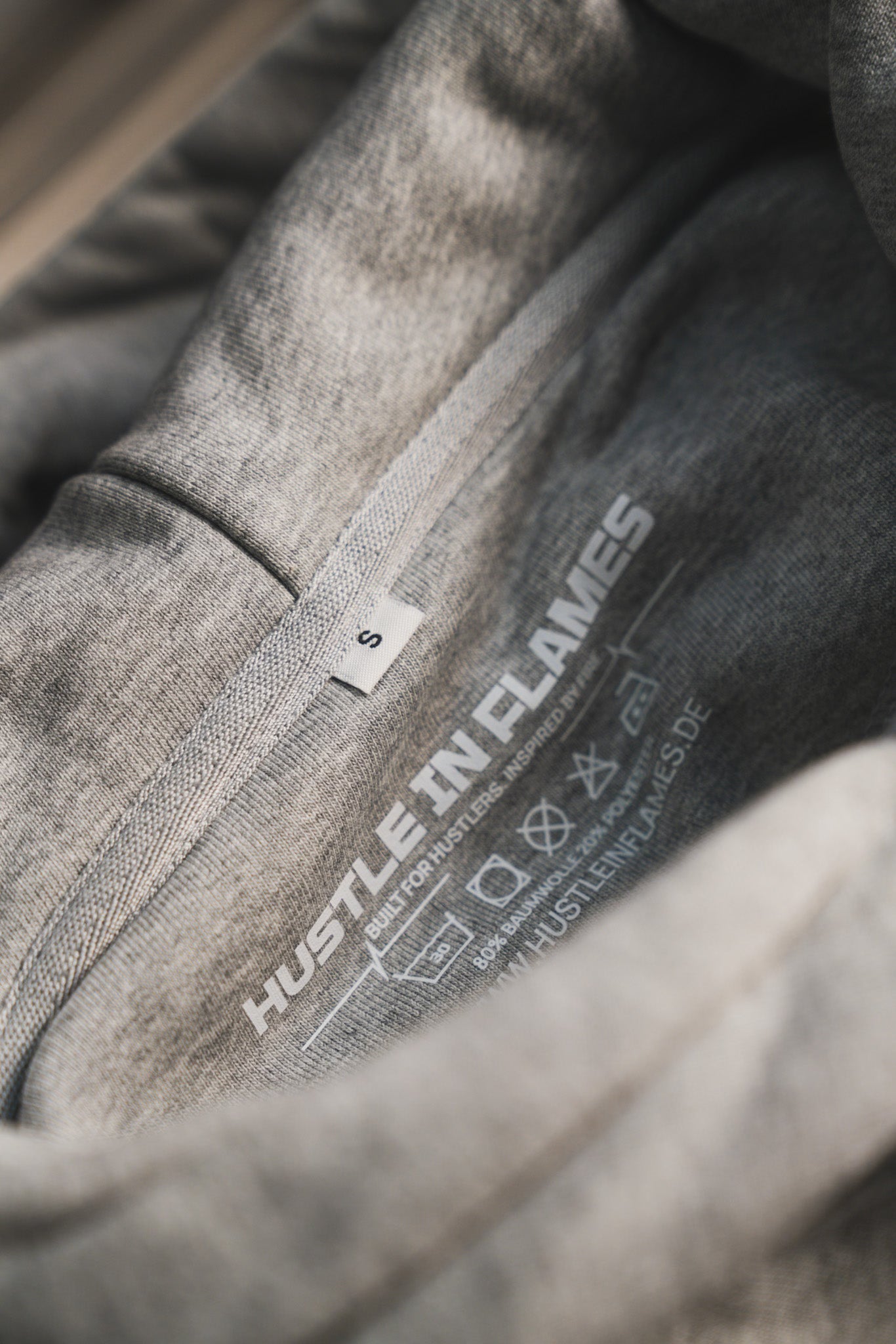 Auge Heavy Hoodie Grau